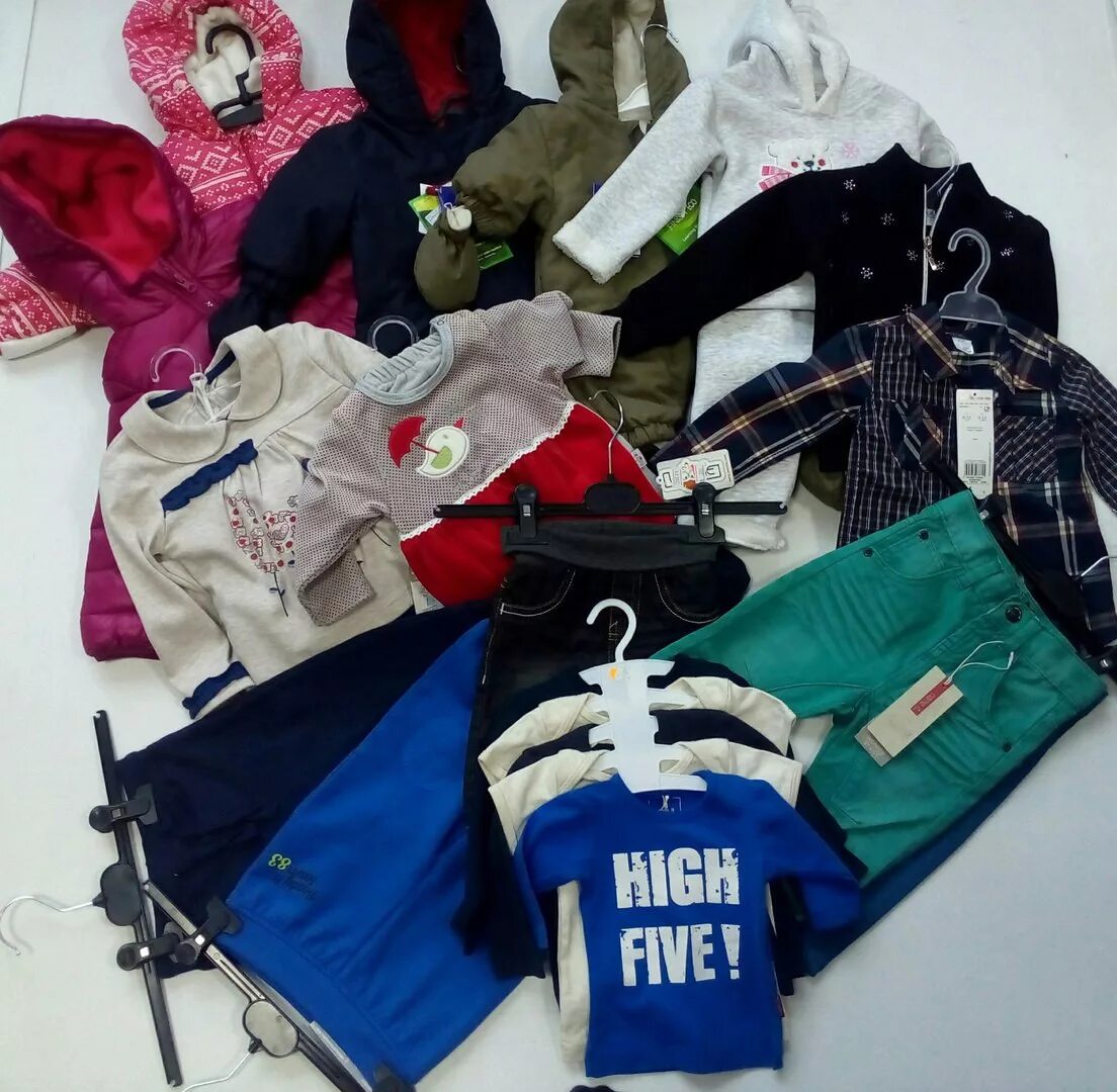 Детская брендовая одежда копии. Магазин одежды сток. Европейский сток детской одежды. Красивый лейб сток одежда детская. Сток одежда из европы.