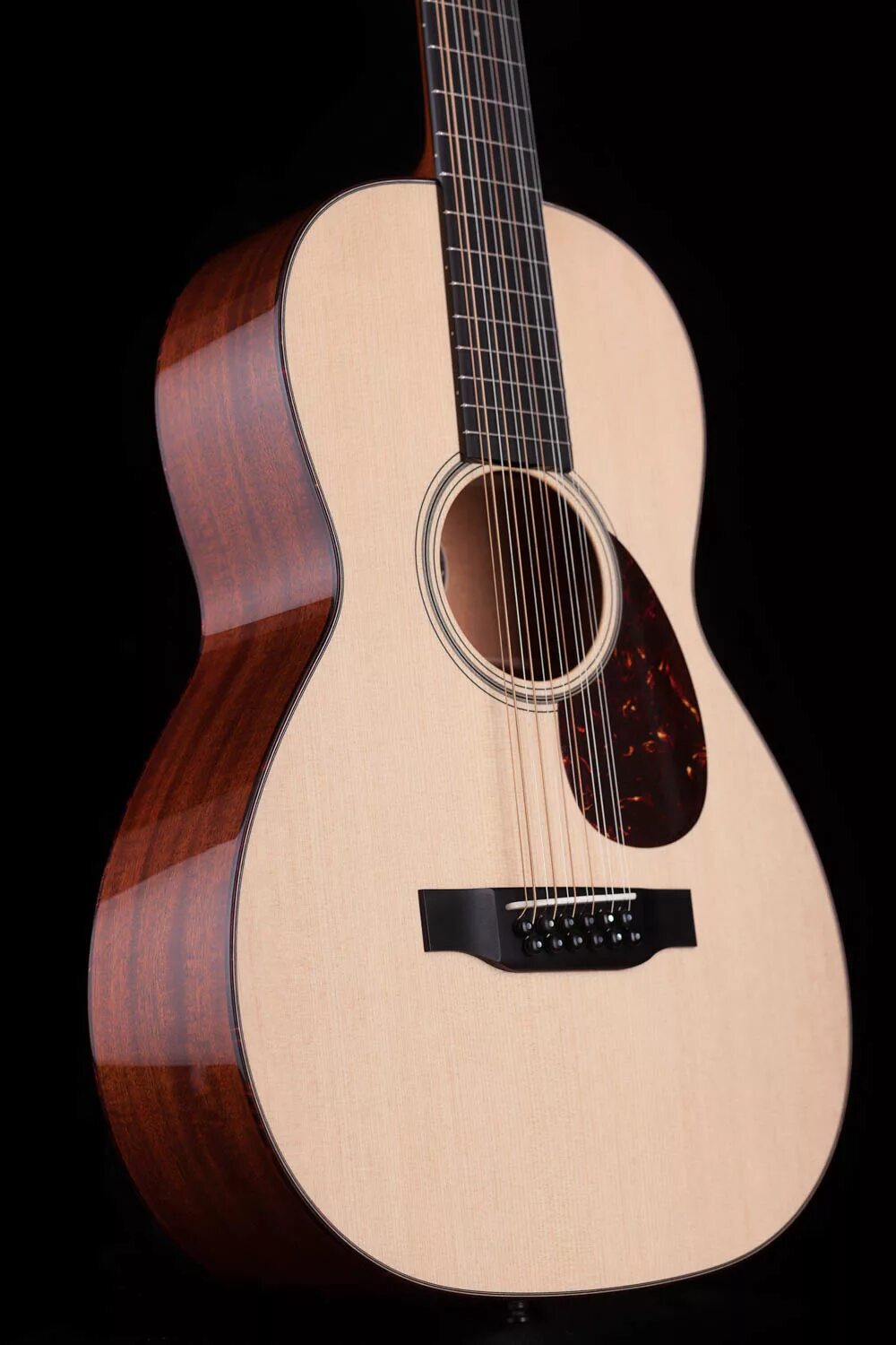 Двенадцатиструнная гитара купить. Maton 12 струнная. Taylor 6 струнная гитара. Акустическая гитара Adams 12 струнная. Гитара акустический 20000.