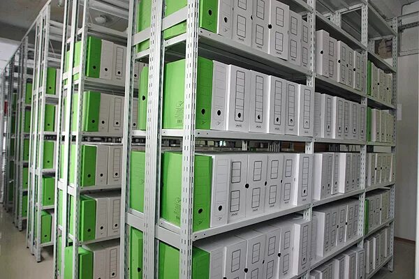 Мобильные архивные стеллажи (с 4-я секциями) 2025х800х3000мм. Передвижные стеллажи для архива. Стеллаж архивный передвижной спу 2. Хранение архива. Стеллаж архивный верстакофф.