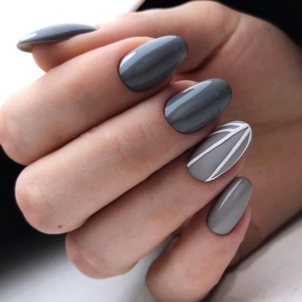 маникюр в серых оттенках. маникюр в серых оттенках. стильный серый маникюр. маникюр на короткие ногти серерый. серый маникюр на короткие ногти.