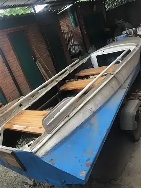 Авито бу лодки казанка. Лодка казанка южанка. казанка м с булями. моторная лодка южанка. лодка казанка с крыльями.