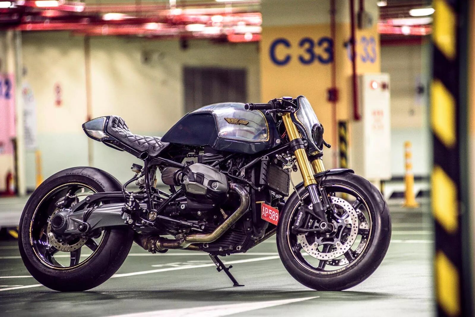 T 9 t r 6 m. BMW R Nine t Cafe. BMW R NINET Cafe Racer. BMW R Nine t Cafe Racer. BMW R Nine t кастом.