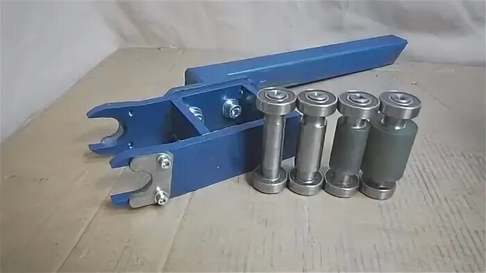 32 42 38