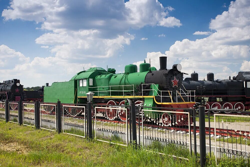 паровозы ссср. музей поездов в нижнем новгороде. жд музей нижний новгород. нижегородский железнодорожный музей паровозы. горьковский музей паровозов нижний новгород.