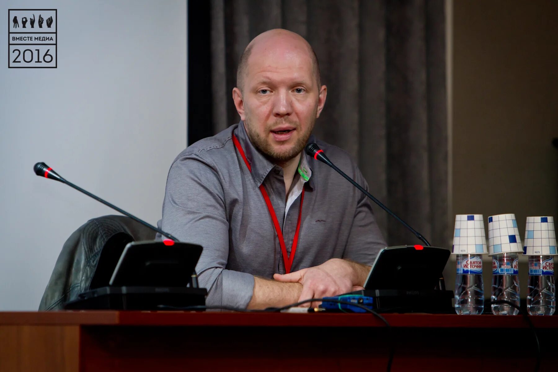 Куда девался кузичев. Артём шейнин и анатолий кузичев. Анатолий александрович кузичев. Кузичев анатолий на телевидении. Екатерина стриженова и анатолий кузичев.