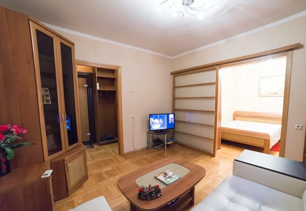Снять 2х комнатную квартиру казань. Абсалямова 28 казань. квартиры в казани. квартиры в казани фото. 50-50 м2 квартира в казани.