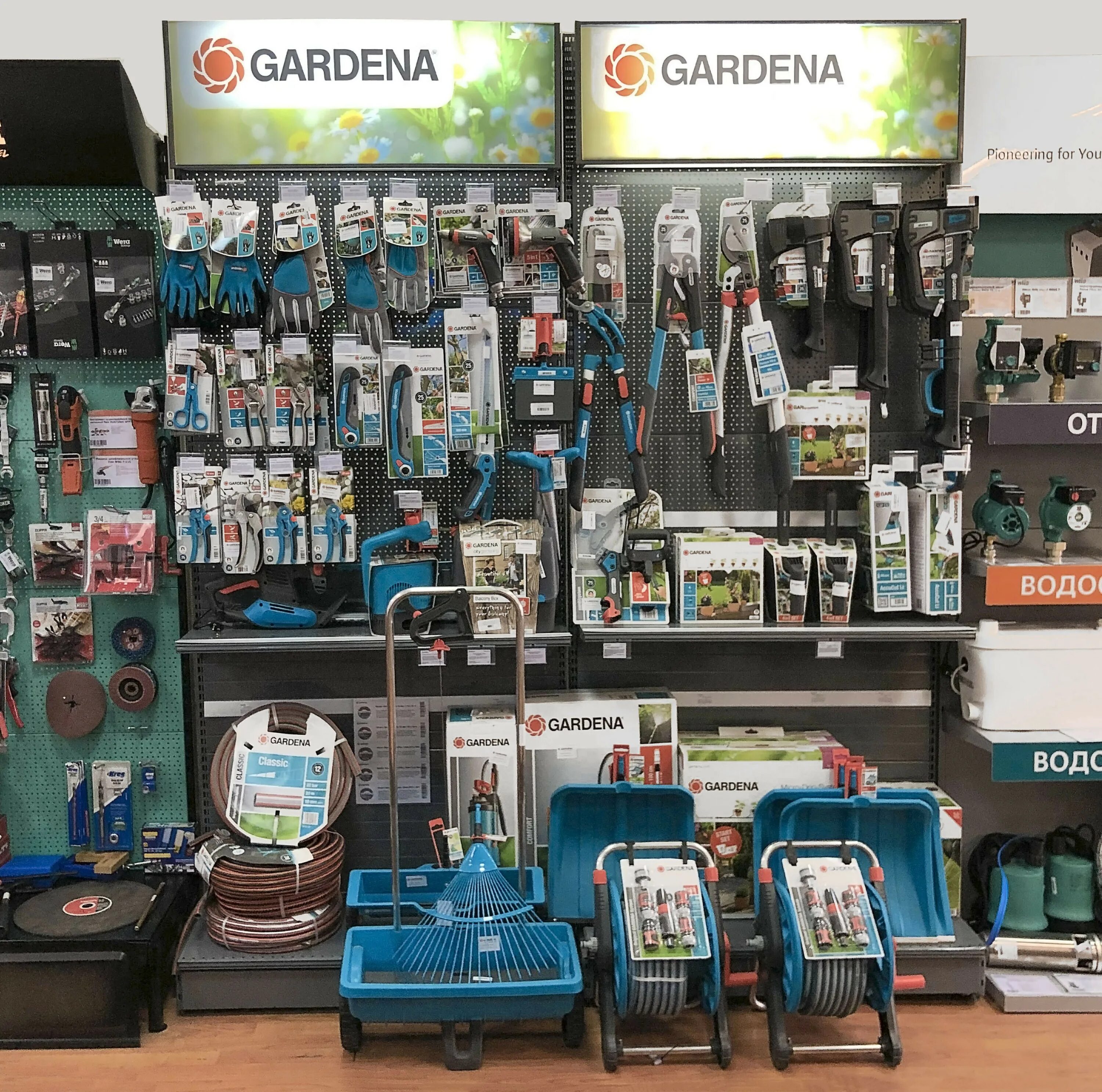 электроинструмент milwaukee. магазин инструментов. магазин хускварна в москве. Gardena фирменный магазин. суворова магазин сантехники.