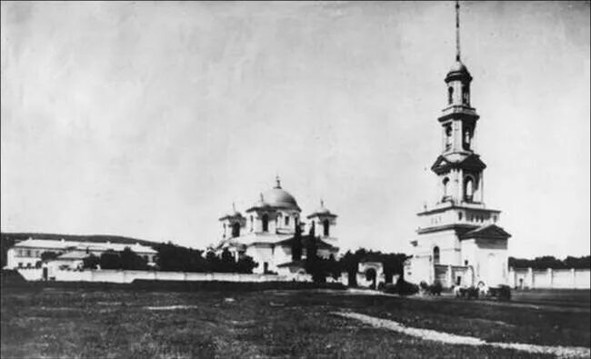 Саратовский Спасо-Преображенский монастырь. Спасо-Преображенский мужской монастырь Саратов. Спасо-Преображенская Церковь в Саратове. Преображенский монастырь Саратов.