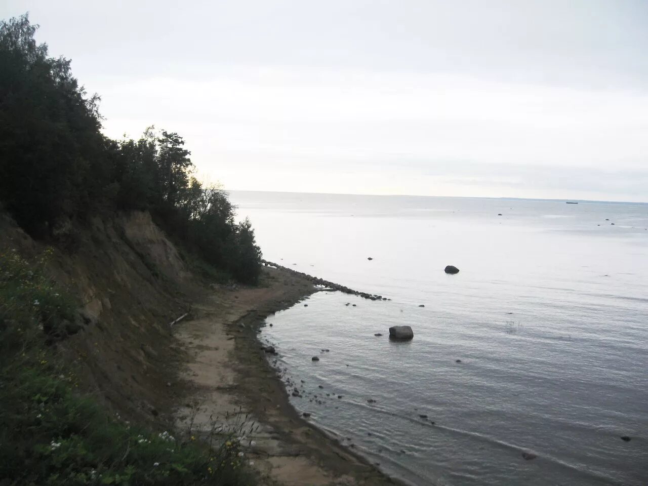Крутой уступ финского залива 5. Форт красная горка финский залив. Форт красная горка обрыв. Форт красная горка финский залив. Крутой уступ финского залива 5.