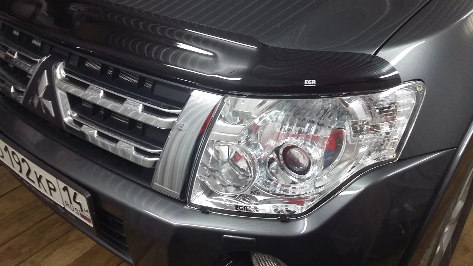 Дефлектор капота для tahoe 2 2005. Autodefender ad01000351 дефлектор капота. Autodefender ad01000351 дефлектор капота. Дефлектор капота рено меган 3. Дефлектор паджеро 2 дефлектор капота.