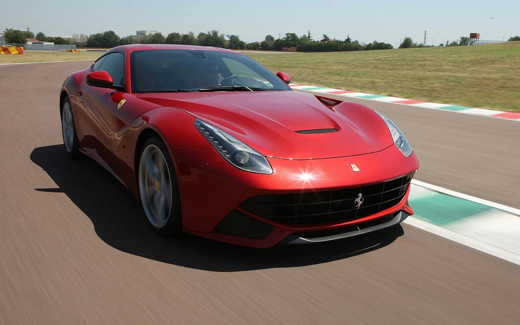 Просто машина купить. Ferrari f12 Berlinetta красная. Машина спортивная Ferrari f12. Феррари ф 500 спорт. Феррари ф650.