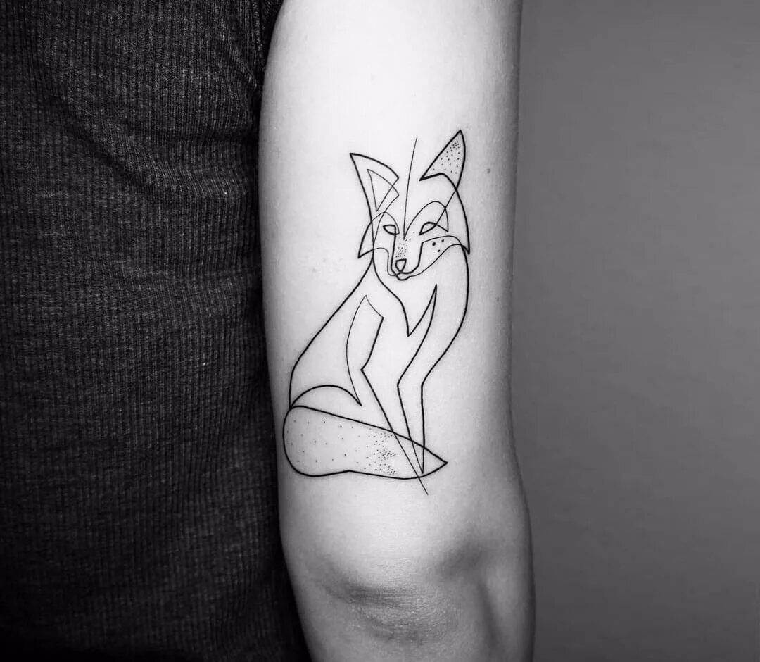 Fox line. ,Лиса linework. Тату лиса лайнворк. Кицунэ лайнворк. Тату лисы лайнворк.