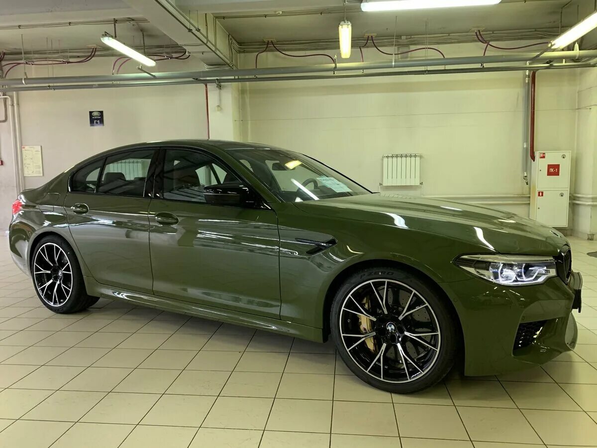 BMW m5 f90 Competition зеленая. BMW m5 f90 Competition Boston Green. BMW m5 Competition Green. BMW m5 f90 Urban Green. M5 competition купить