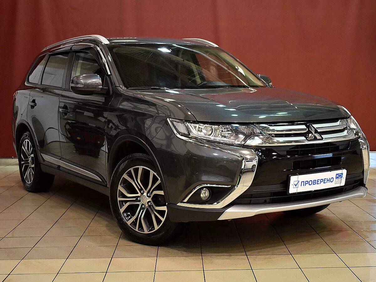 Митсубиси аутлендер 3 2016. Mitsubishi Outlander III. Mitsubishi Outlander III Рестайлинг 3. Аутлендер 3 2016. Mitsubishi Outlander 2016.