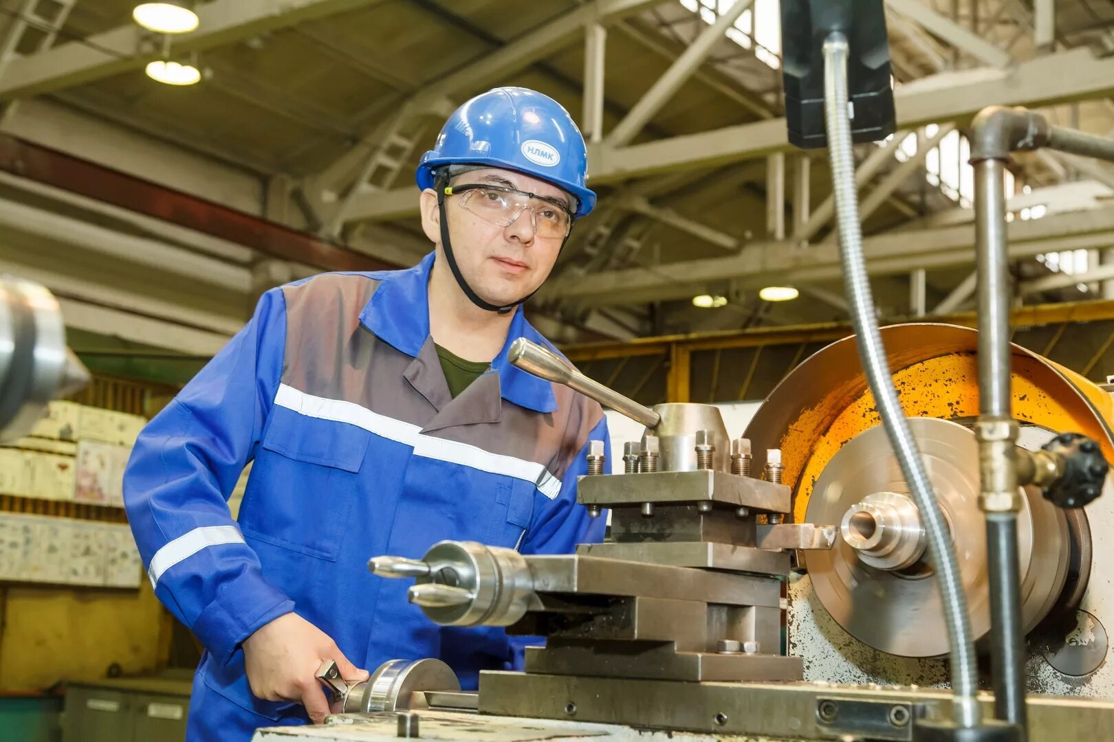 Слесарь мср. Слесарь мср спб. Слесарь механосборочных. Станочник фрезеровщик. Слесаря мср мср.