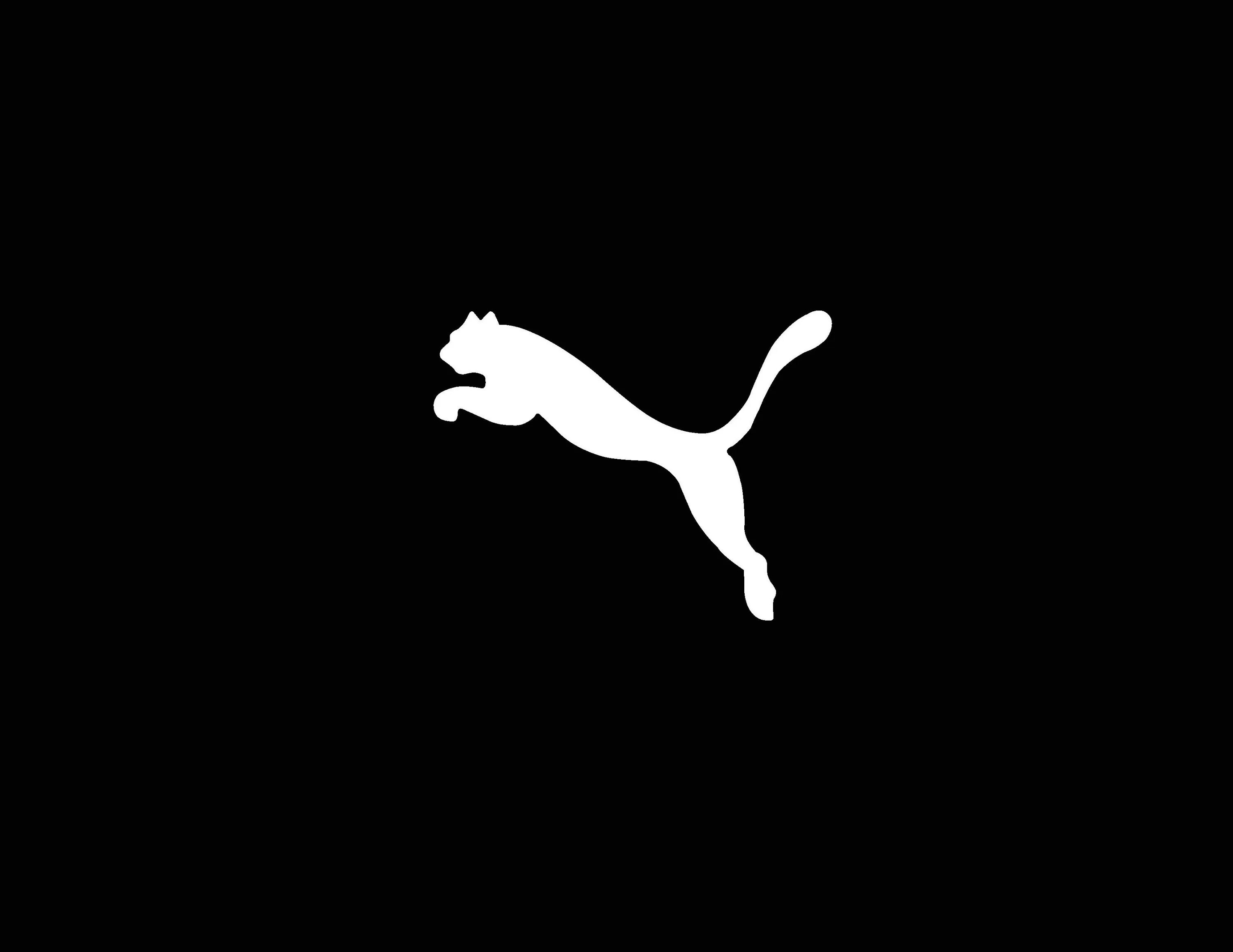Пума логотип. Пума на черном фоне. знак пума. puma логотип. логотип пума на одежду.