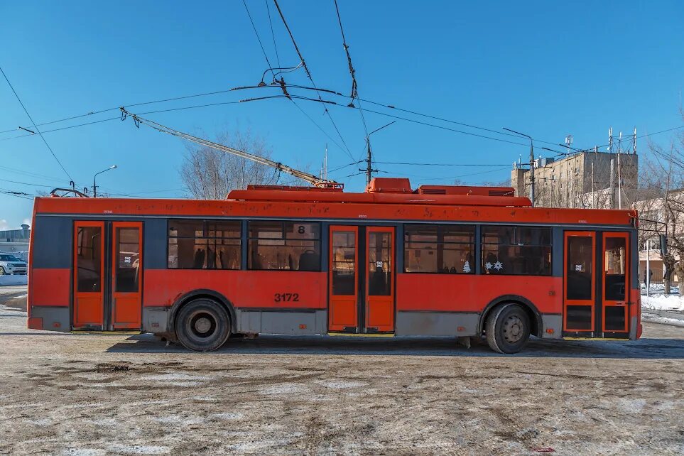 Троллейбусы выпускают в городе. Энгельс троллейбусный завод. ЗАО Тролза Энгельс. Энгельсский завод троллейбусов. Троллейбусный завод Тролза.