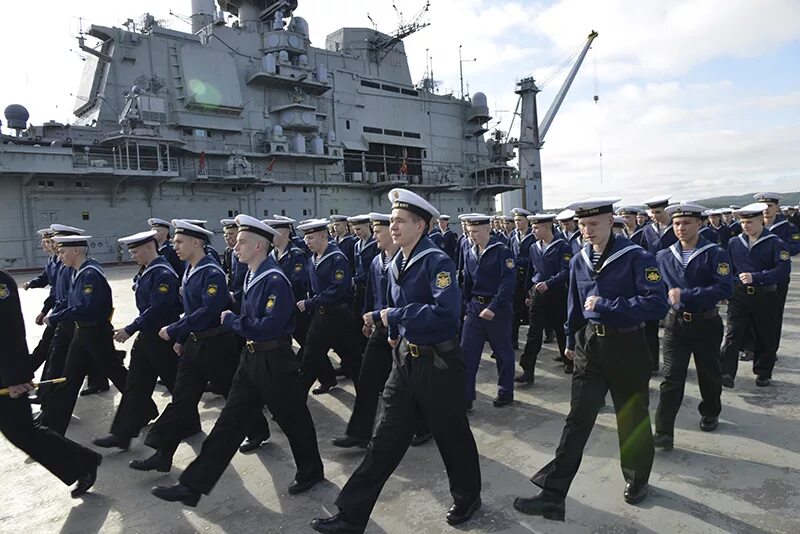 Северный морской флот Мурманск. Северный военно морской флот Мурманск. Северный флот ВМФ России моряки. Мурманск ВМФ Северный флот. Смочь флот