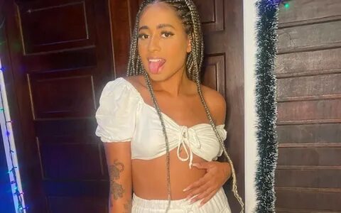 Mc Loma afirma que não mostrará o rosto da filha quando nascer Reprodução ...