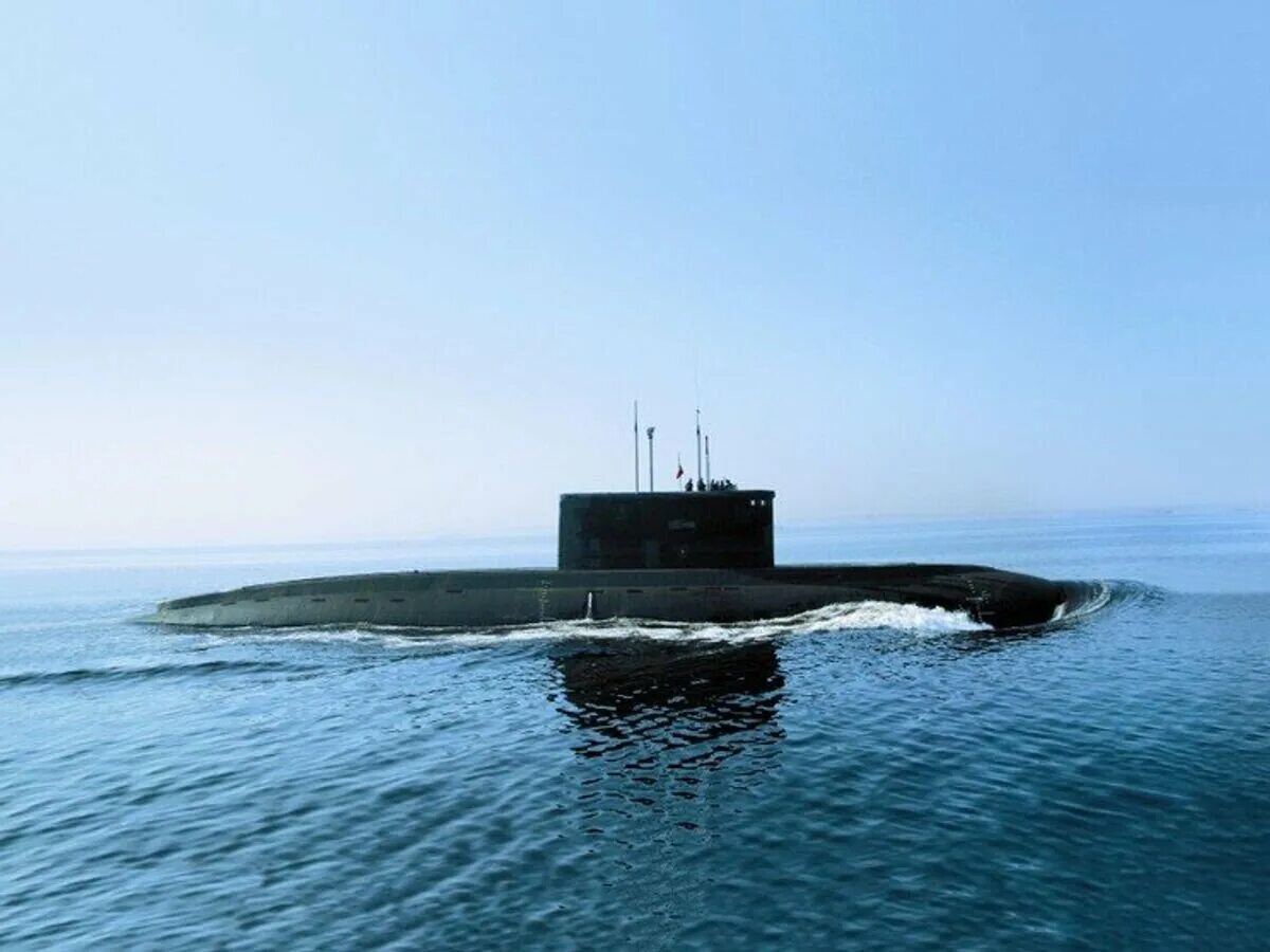 Подводные лодки 671 ртм петрозаводск. 671 ртмк проект подводная лодка. Алроса подводная лодка. 636. 1 черный пл.
