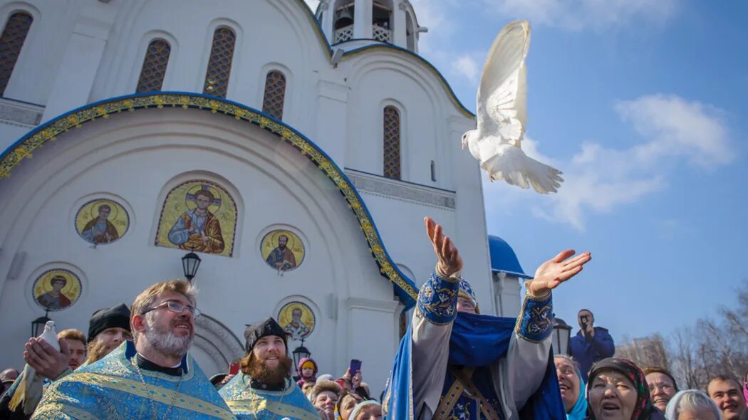 3 апреля православный. Храм благовещения пресвятой богородицы брянск. благовещение пресвятой богородицы (православный праздник). с праздником благовещения пресвятой богородицы. благовещение богородицы праздник.