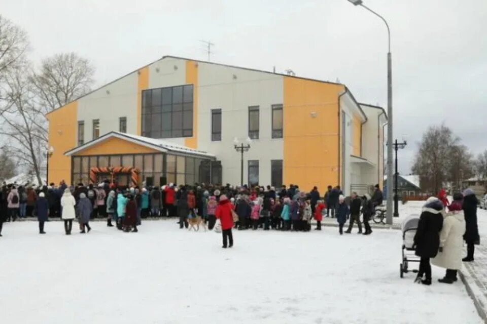 Туту архангельск. Центр культуры Каргополь. Центр культурного развития Каргополь. Новый дом культуры в Ильинско-Подомском. Стройки в Архангельске Ильинско Подомское.