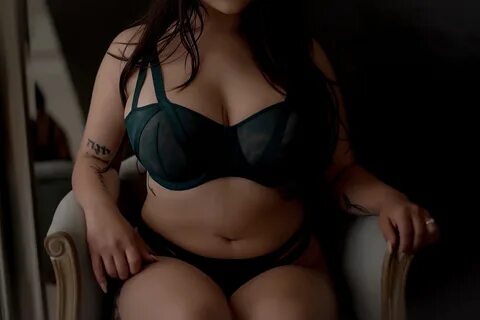 Little Details Boudoir by Shelby Maryland Boudoir Photographer Boudoir By S...