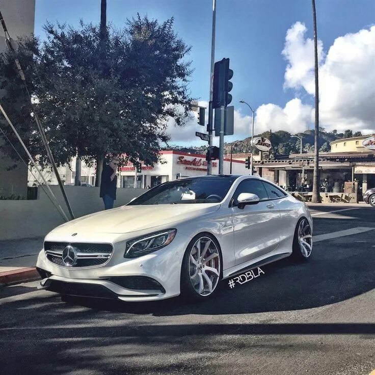 Mercedes s63 Coupe. Mercedes s63 AMG. Мерседес Бенц s63 AMG Coupe. Mercedes Benz s63 купе. S 63 купить