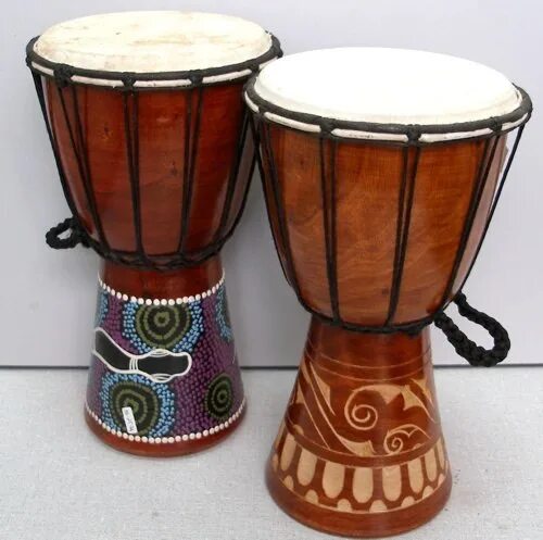 Там там там без остановки. Тамтамы барабаны. Африканский барабан. ТАМТАМ инструмент. ТАМТАМ музыкальный инструмент.