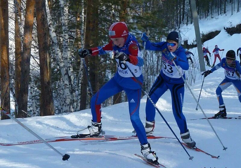 сайт лыжных гонок красноярского. подгорный красноярский край лыжная трасса. сайт лыжных гонок красноярского. лыжное ориентирование сборная россии. эмблема горнолыжной федерации.