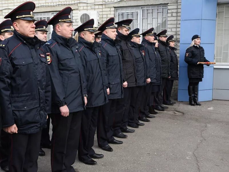 Отделы полиции курск телефон. Отдел полиции. Полиция Курск. Сотрудник отдела полиции. Отдел полиции 7 Воронеж.