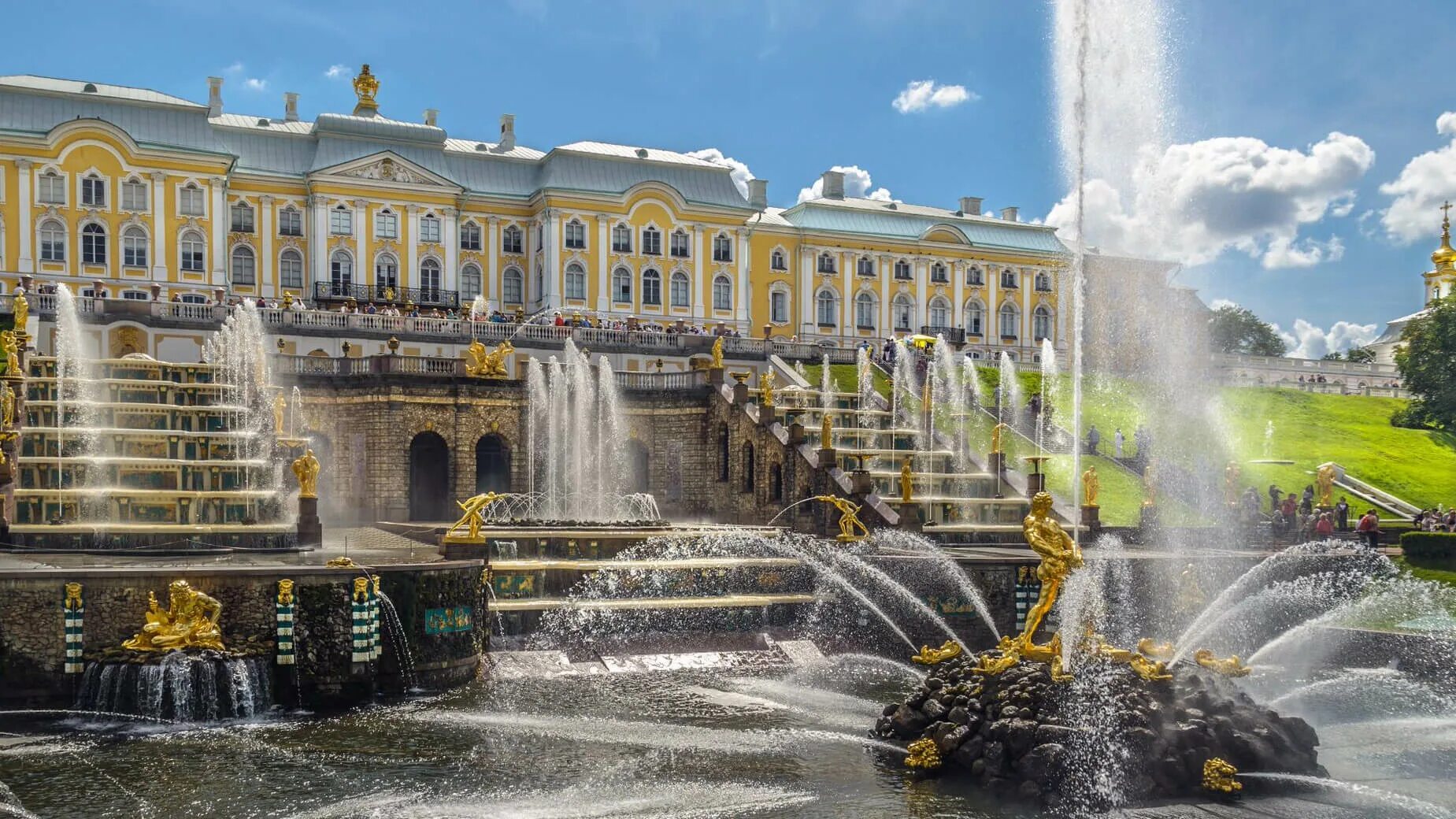 Куда сходить в санкт петербурге летом. Петергоф (дворцово-парковый ансамбль). музей-заповедник «петергоф» фонтаны. петергоф в санкт-петербурге фонтан самсон. большой дворец и большой каскад в петергофе.