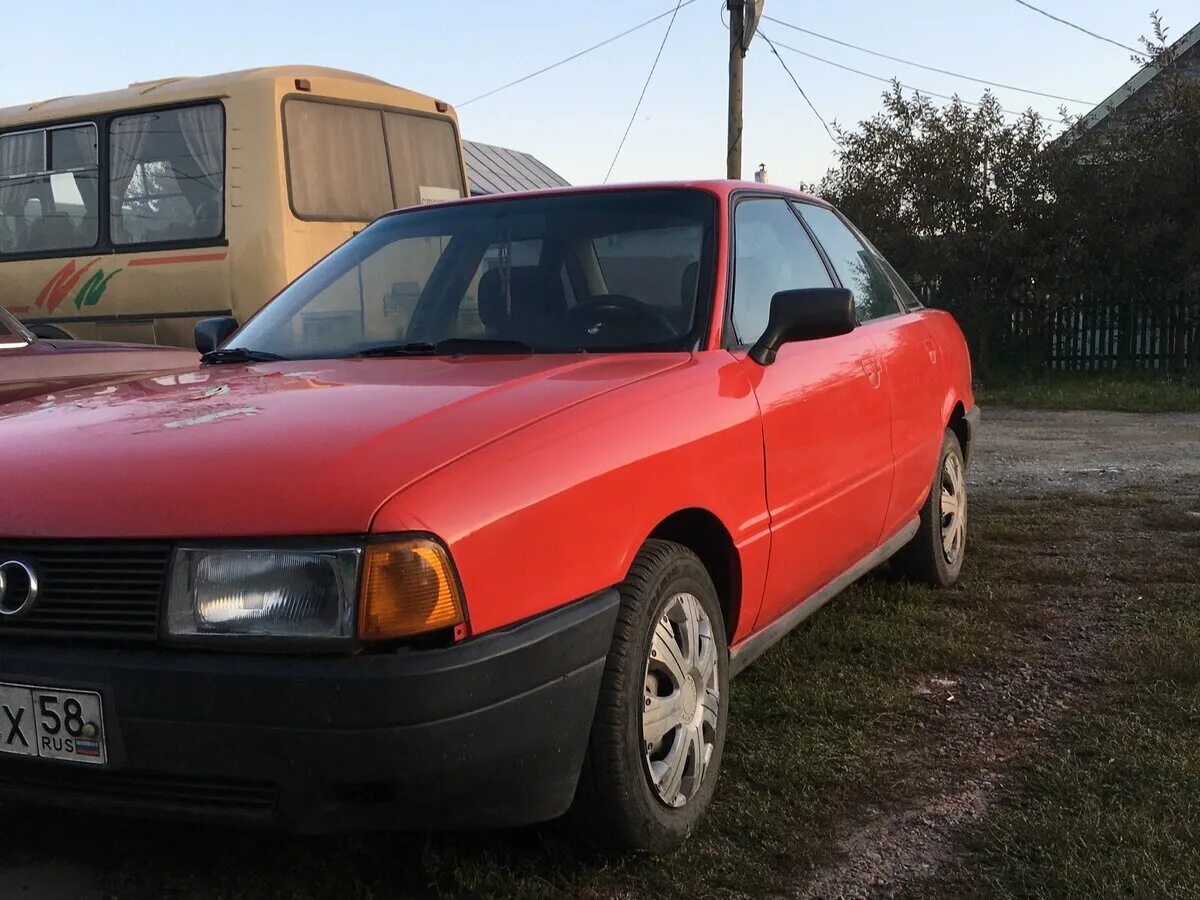 Купить ауди 80 80 года. Audi 80 b3 красная. Ауди 80 б3 красная. Ауди 80 б3 1987. Ауди бочка 80 б3.