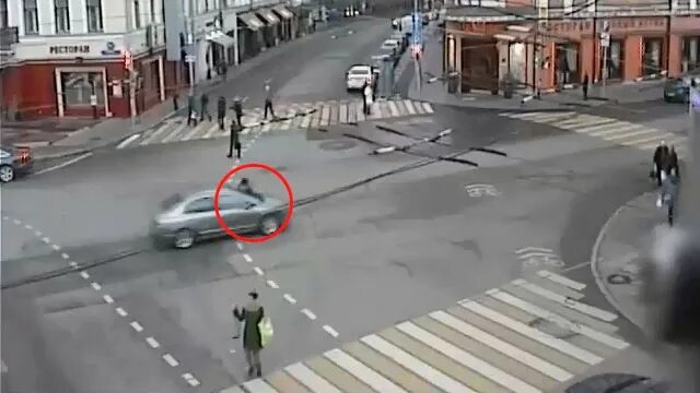 Сбит инспектор. Сбили инспектора дпс елец.