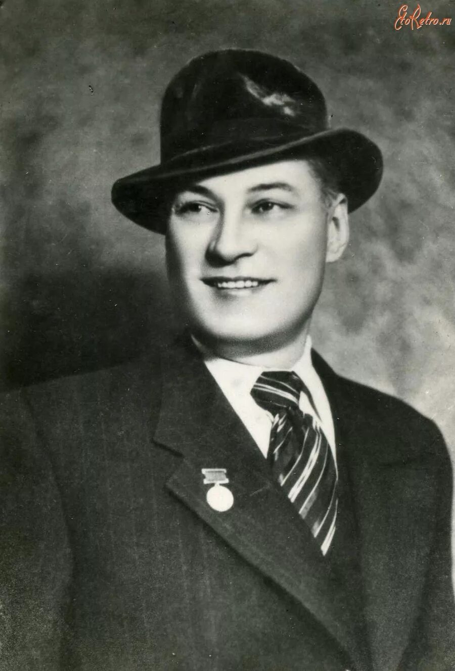 Абрикосов актер. Абрикосов актер. Тихий дон абрикосов. Абрикосов актер. Абрикосов актер.