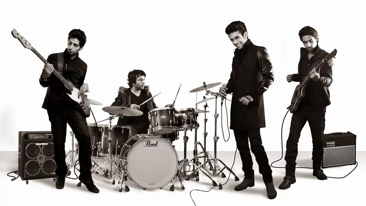 Band музыкальный. Музыкальный бэнд. Band музыкальный. Группа the band. Группа музыкантов на белом фоне.