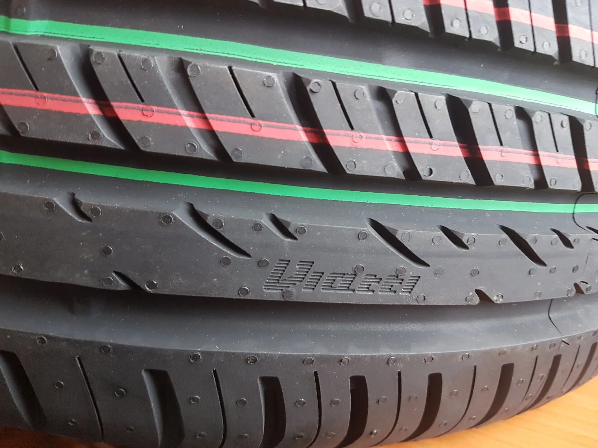 Viatti 185/55 r15 лето. Viatti strada 185/60 r14 протектор. Резина r17 215 55 Виатти страда. Автошина 215/55 r17 Viatti strada_Asimmetrico_v-130 94v. Viatti strada отзывы лето