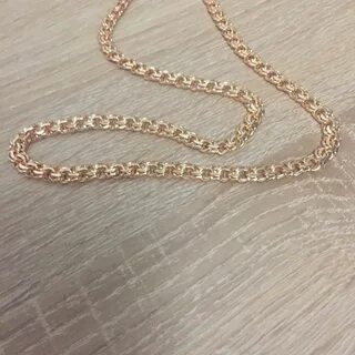 Цепочки покрытые золотом