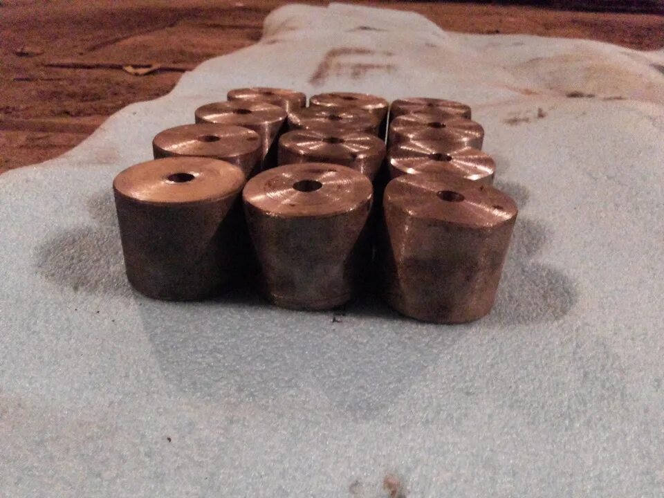 Проставки под кузов ивеко. Проставки +50 уаз патриот лифт кузова. Проставки кузов рама уаз буханка. Проставка кузова. Проставки передние h-q sonata 2004.