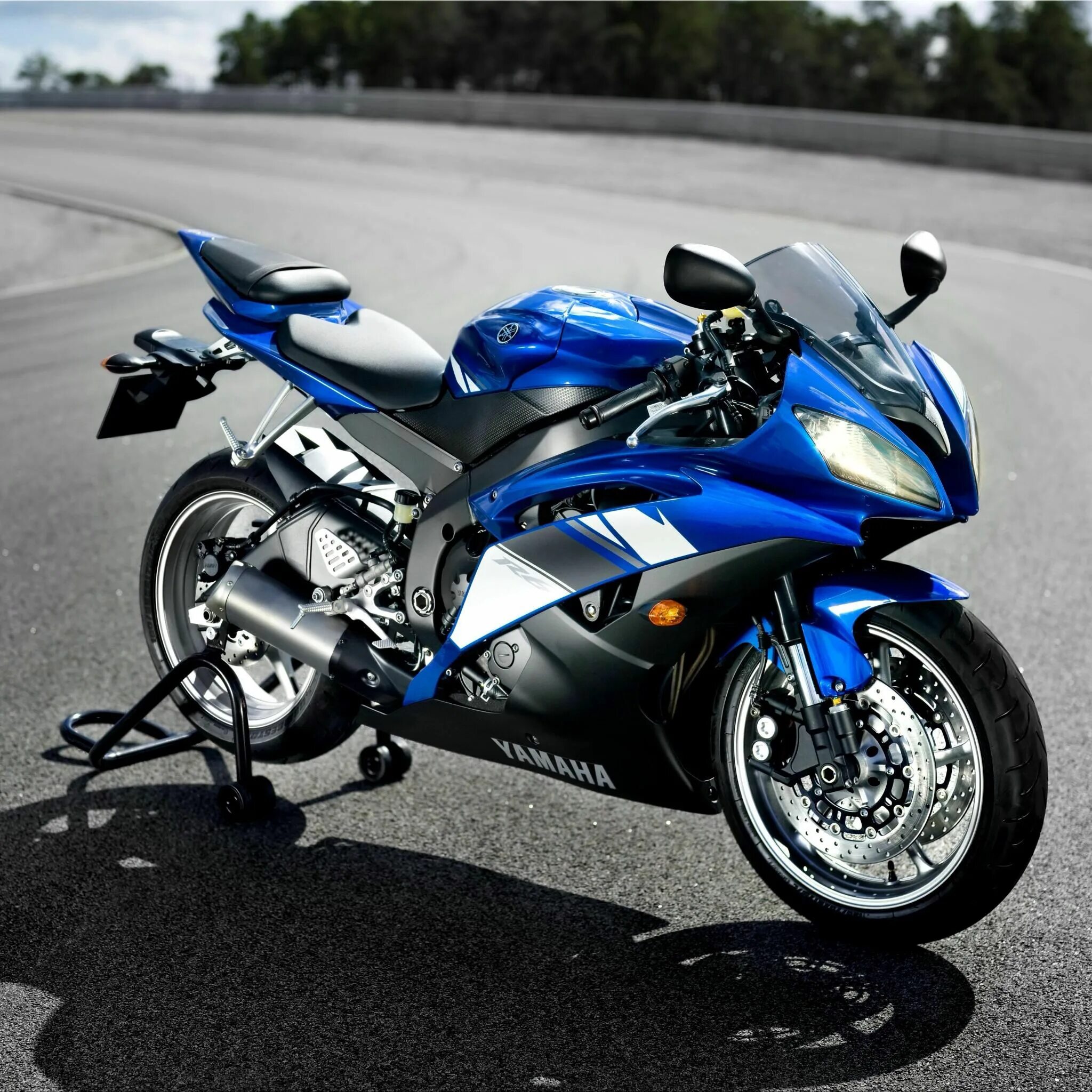 Yamaha fz1 2010. Ямаха yzf r1. Мотоцикл yamaha r6. Yamaha r1. Фото мотоцикла yamaha.