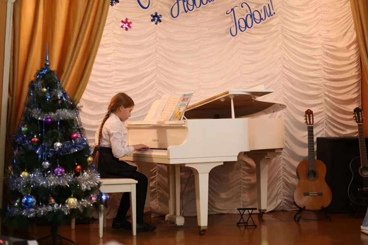 педагог по вокалу. отчетный концерт детской школы искусств. дши липецк отчетный концерт. отчетный концерт дши. афиша концерта музыкальной школы.