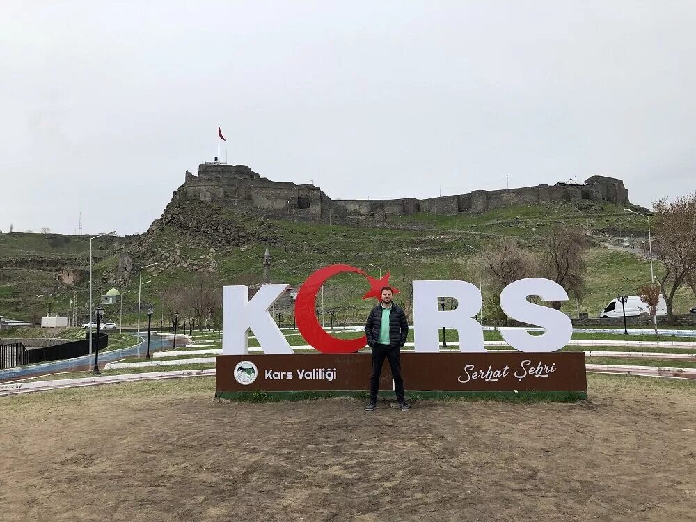 Карс плюс. Крепость карс Турция. Западная Армения карс. Карс город в Армении. Карс достопримечательности.