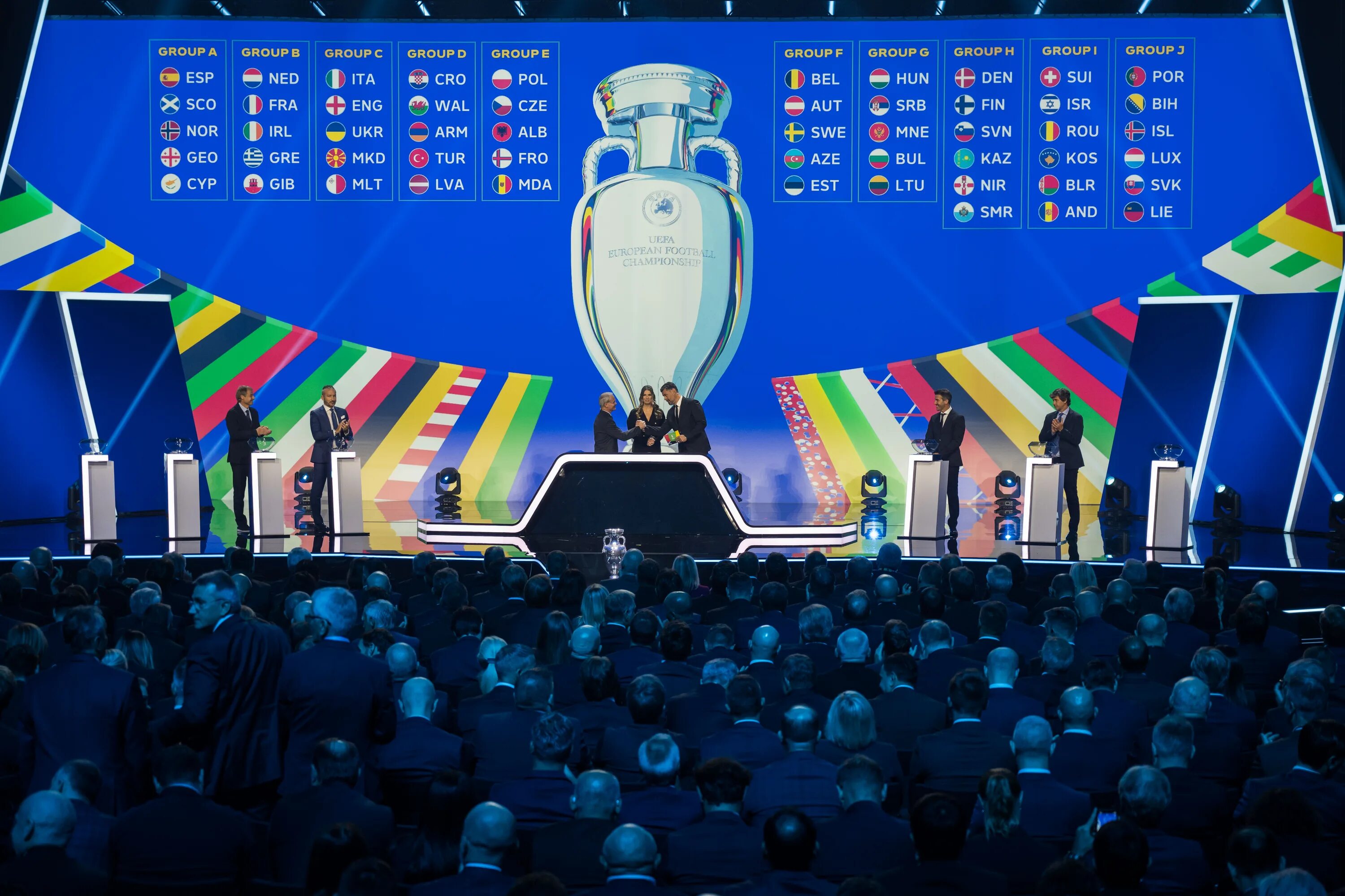 Отборочные матчи евро 2024 по футболу расписание. UEFA Euro 2024. Кубок Европы 2024. Жеребьёвка чемпионата Европы по футболу 2024. Euro 2024 Group Stage.