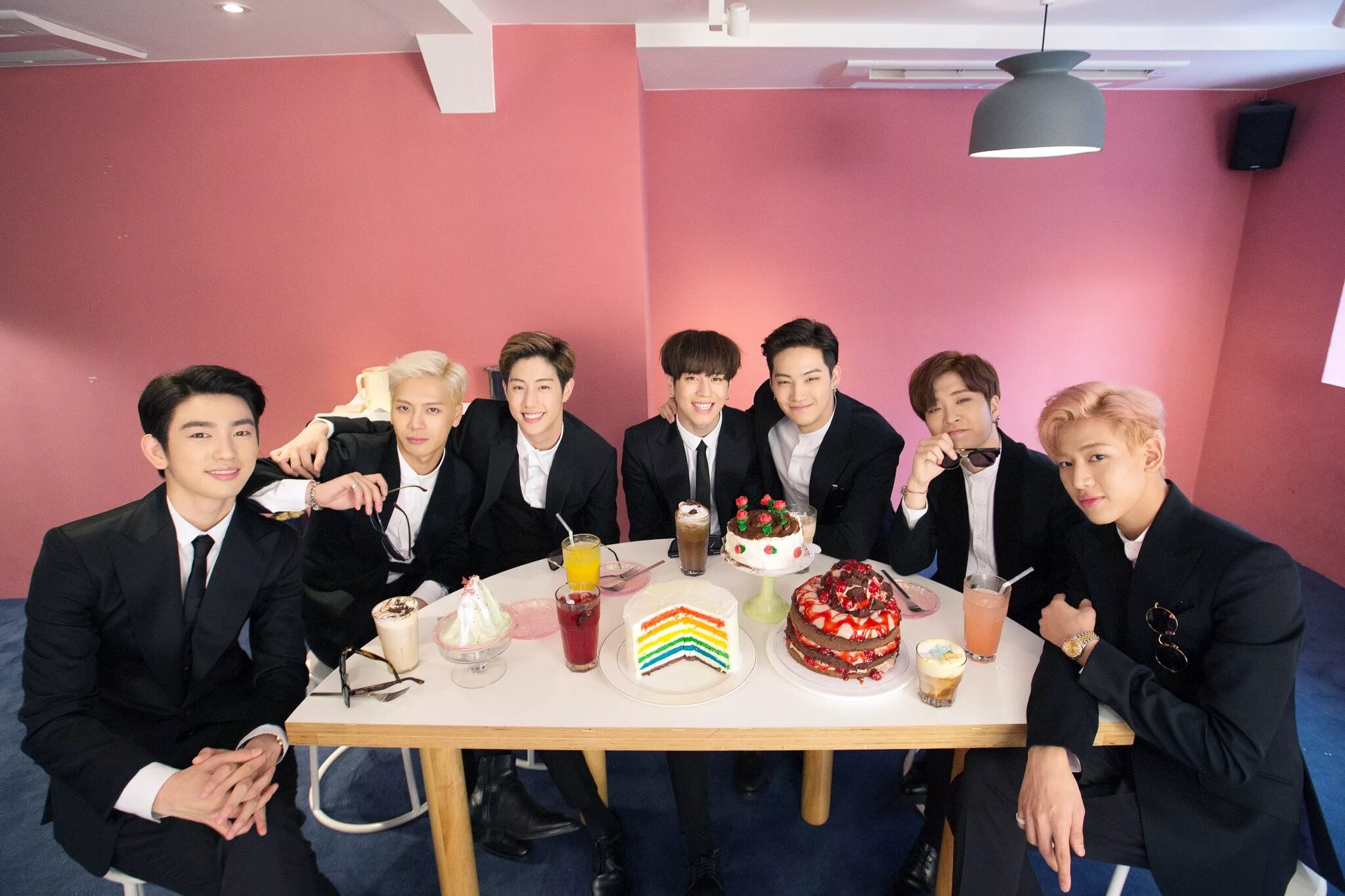 Got7 hard carry album. Got7 hard carry обло. Got 7 hard. Got7 обложки альбомов. Got 7 hard.