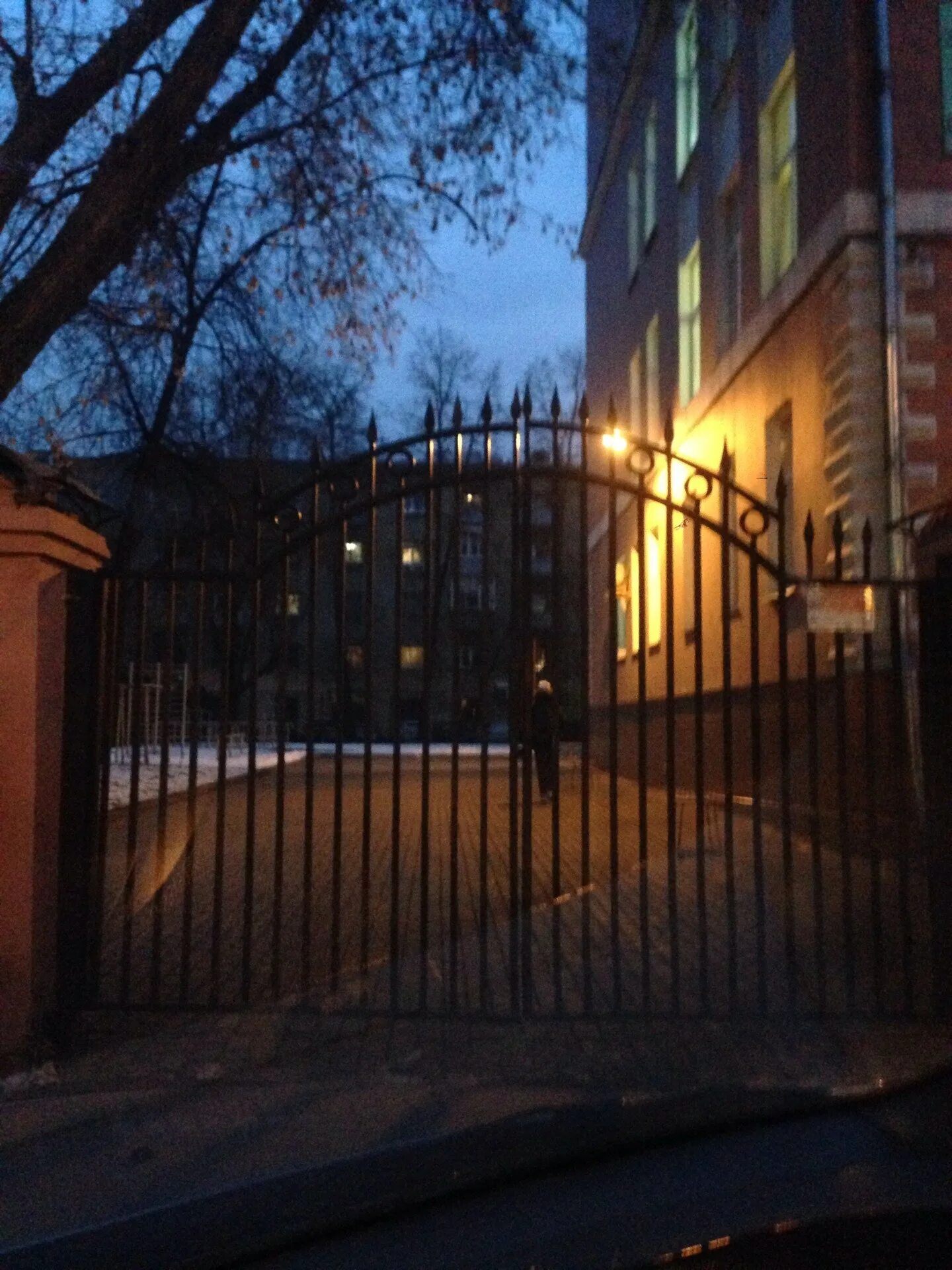 Гимназия миит. Какая форма в школе миит. Миит гимназия 3 я мытищинская. Российский университет транспорта. Миит гимназия 3 я мытищинская.