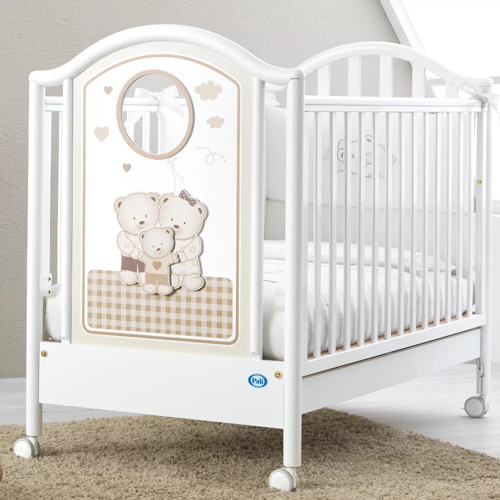 Кроватка italbaby love oval. Кроватки для новорожденных интернет. Балдахин romantic baby cilek. Детские кроватки для новорожденных. Младенец в кроватке.