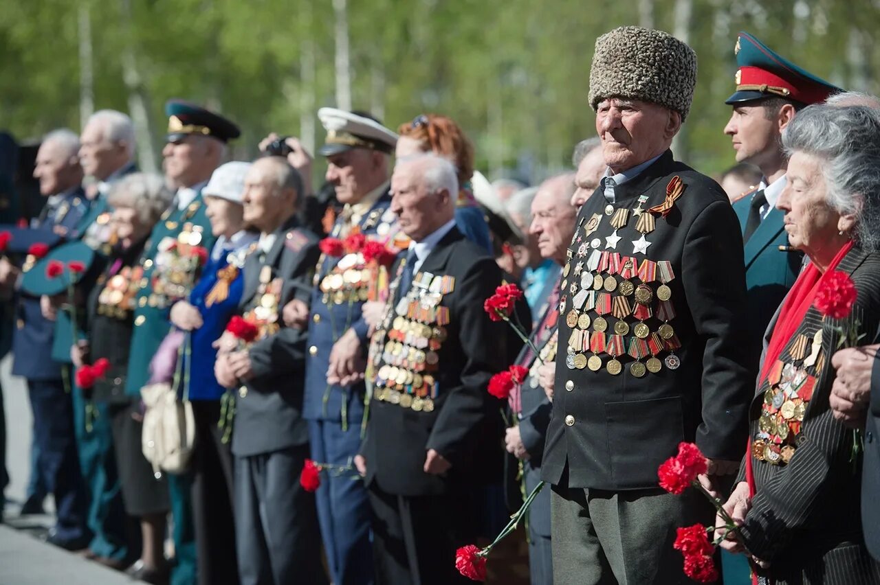 День победы участники вов. Ветераны Великой Отечественной войны. Ветераны на параде Победы. Ветераны Великой Отечественной войны хорошее качество. Ветераны ВОВ день Победы.