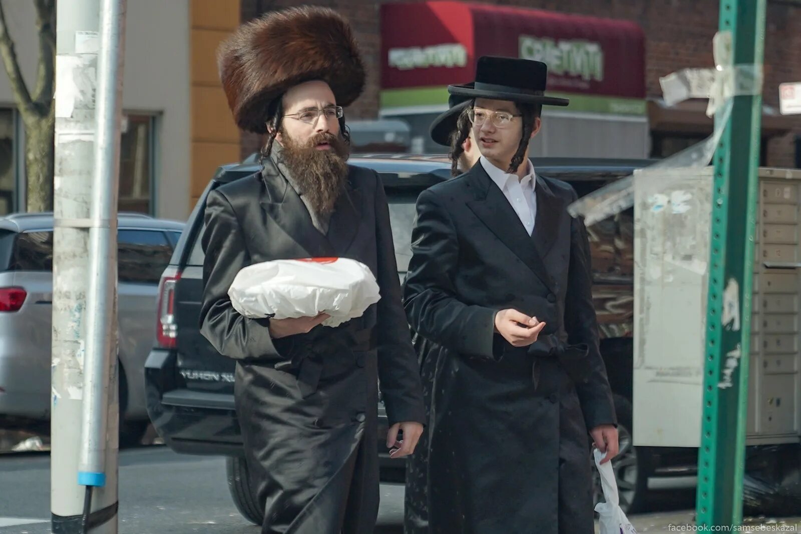 Лапсердак хасид. Лапсердак что это. Лапсердак что это. Еврейские ортодоксальные головные уборы. Лапсердак что это.