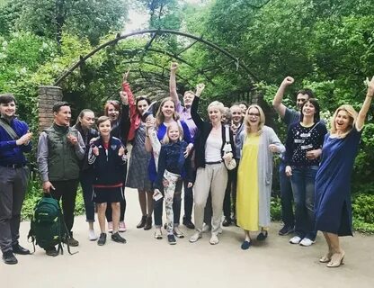 Очередь в аптекарский огород