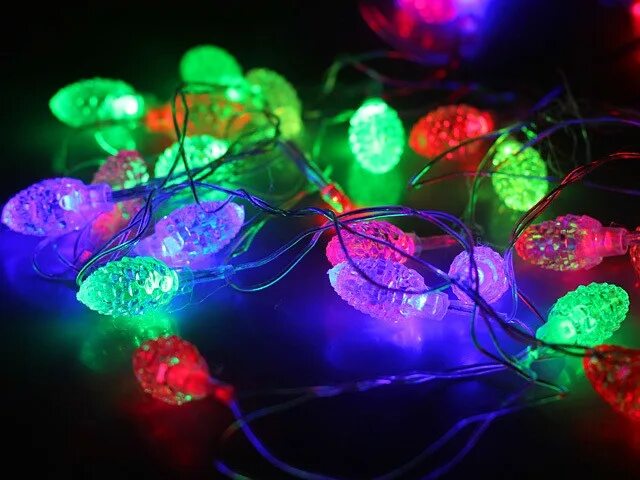 Гирлянда led 5м шишки Uniel. Гирлянда светодиодная "шишки". Гирлянда шишки разноцветные. Гирлянда 20 метров разноцветная. Включи гирлянда 3